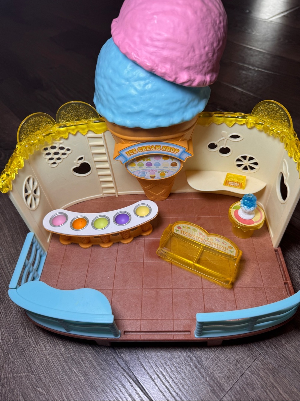 Calico Critters Ice Cream Shop